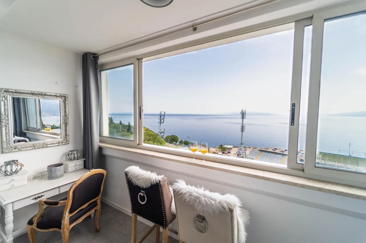 Apartment Apartman Gratitude Rijeka Croatia
