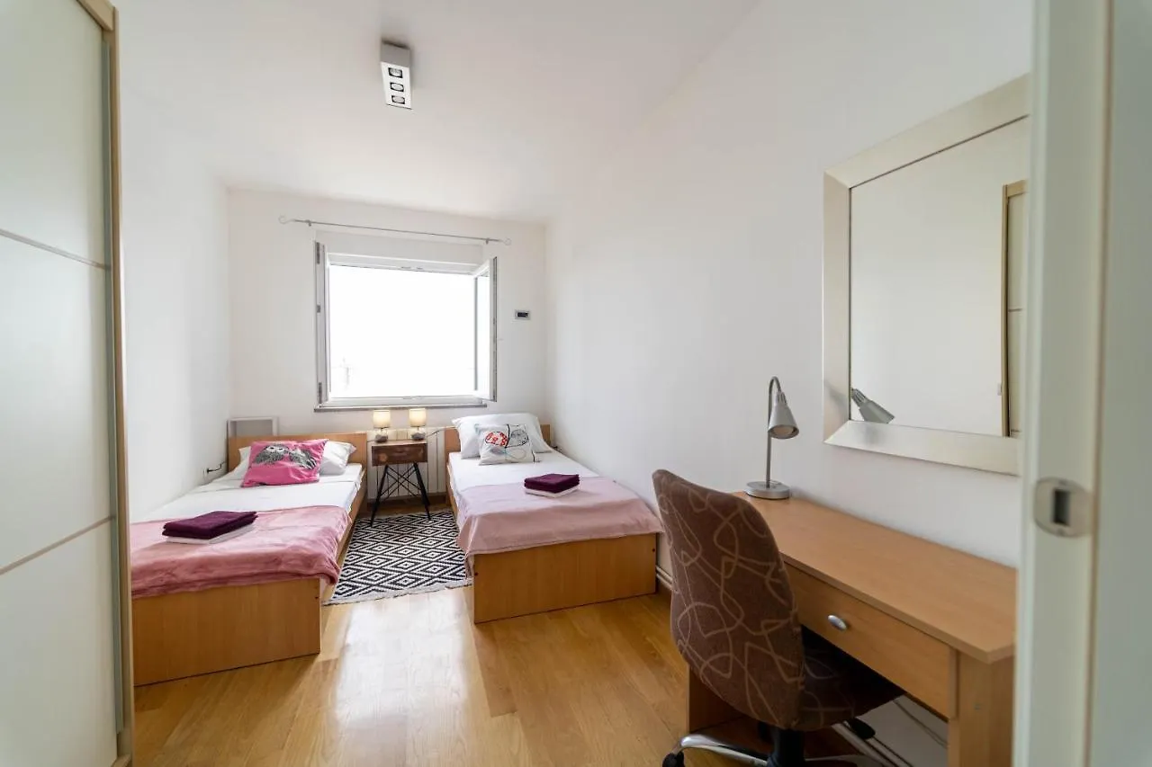 Apartman Gratitude Rijeka 0*,